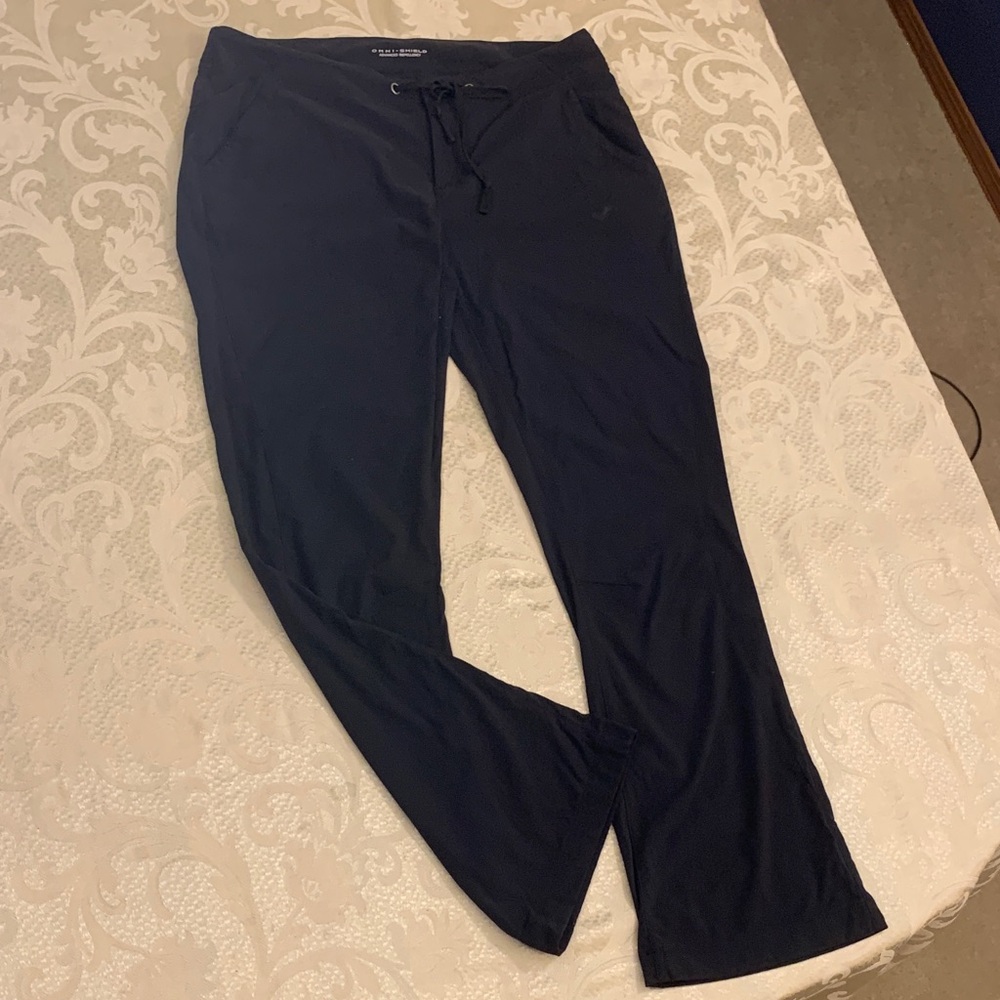 Women's Columbia Black workout Pants